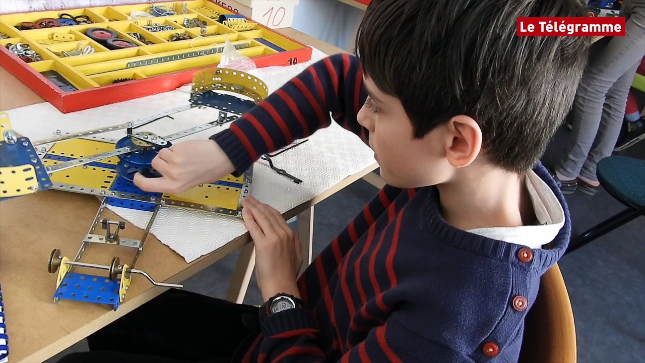 Lorient. Exposition Meccano : Philippe Baudeau, passionné du jeu de construction