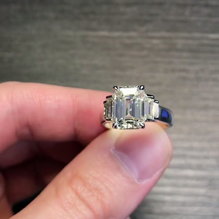 Emerald Cut Diamond Engagement ring