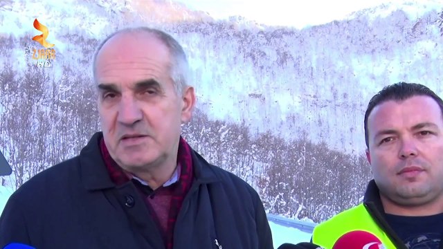 360° Gradë - NIS ZHBLLOKIMI I RRUGËS SË THETHIT