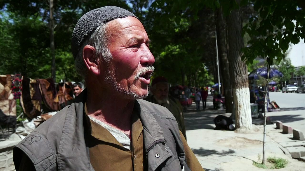 Kaboul: attaques coordonnées contre des commissariats (2)