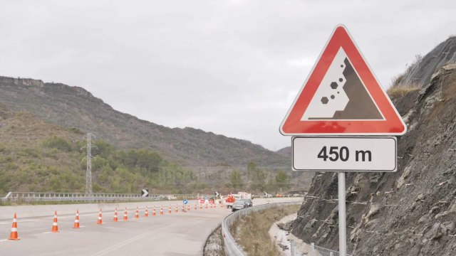 Hapet rruga Elbasan-Tiranë - Top Channel Albania - News - Lajme