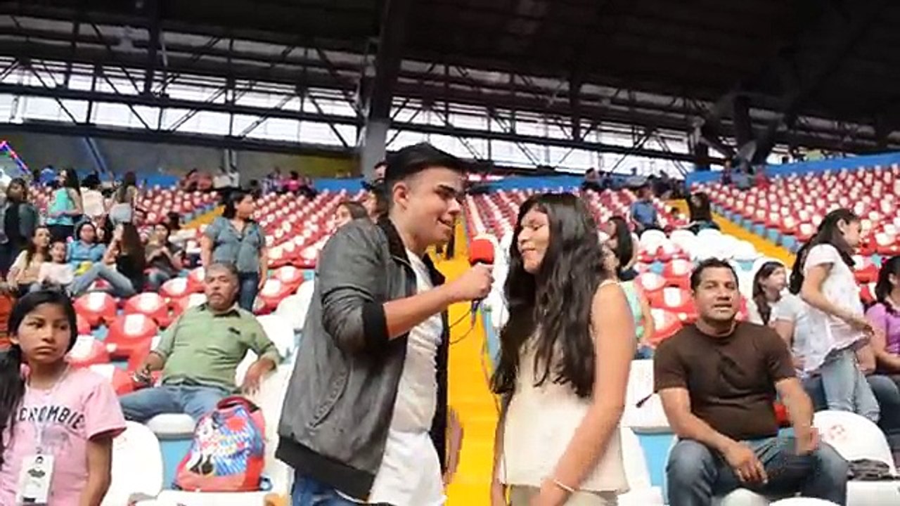 Cachetada O Beso - Mario Bautista | Yoyis Tuber !