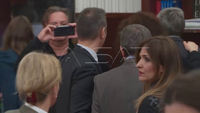 Паузирана амандманската расправа за законот за јазиците