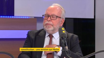 Révision constitutionnelle : Wallerand de Saint-Just, du Front national, estime que le gouvernement souhaite "restreindre assez considérablement le droit d'amendements. Ça n'est pas bon pour la démocratie" #TEP