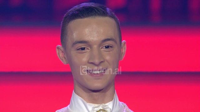 Virtuozet - Xhevit Isufi (Balet) - Prince Variation nga “The nutcracker”(Nata 5)