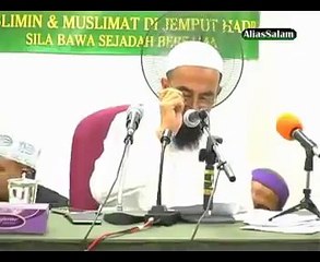 "Kedudukan Suami Isteri Ketika Solat JEMAAH - Ustaz Azhar Idrus.Jom kita betulkan solat kita...