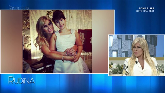 Rudina/ Manjola Nallbani flet per familjen, tregon marredhenien me dy vajzat (15.12.17)