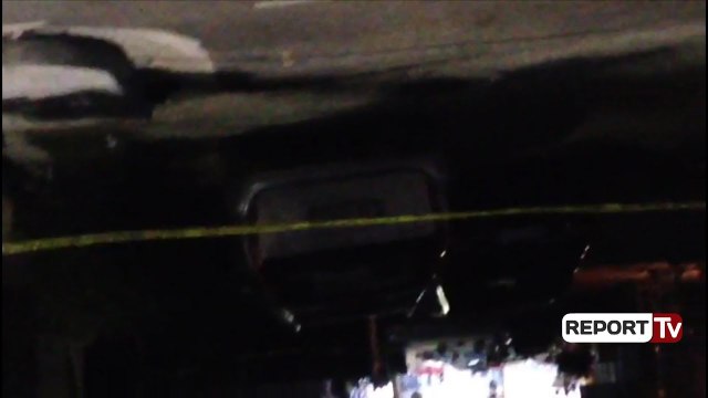 Report TV - Vlorë, alarm për eksploziv në një automjet, policia rrethon zonën