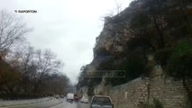 Probleme në kalanë e Beratit, gurë dhe shkëmbinj bllokojnë rrugën- Top Channel Albania - News