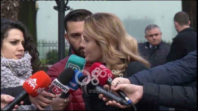 Ora News - Kryemadhi: S'do lejojmë zgjedhjen e kryeprokurorit të përkohshëm