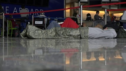 Kur ikin dritat në aeroport - Top Channel Albania - News - Lajme