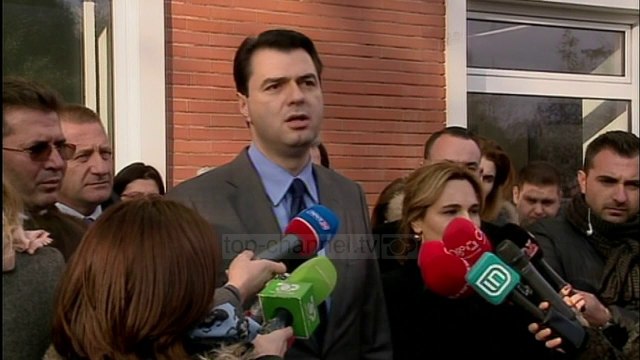 PD e LSI, protesta pas Vitit të Ri - Top Channel Albania - News - Lajme