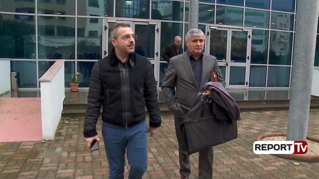 Report TV - Ish-ministri Tahiri apelon bllokimin e pasaportës