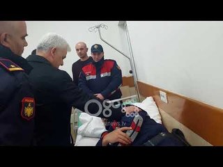 Ora News - Protestat, 5 të shoqëruar për kundërshtimin e forcave të rendit