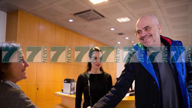 RAMAVIZITON NE MILANO KONSULLATEN E PERBASHKET TE SHQIPERISE DHE KOSOVES - News, Lajme - Kanali 10