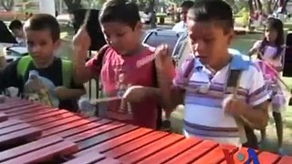 墨西哥用音乐让孩子远离暴力