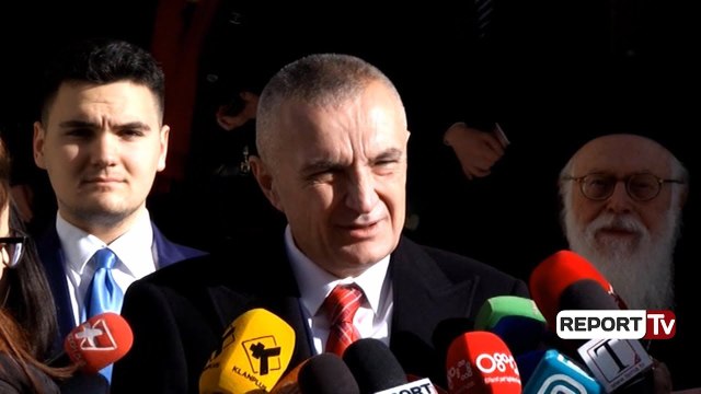 Report TV - Meta: Janullatos investoi për të krijuar një plejadë te shkëlqyer të klerikëve