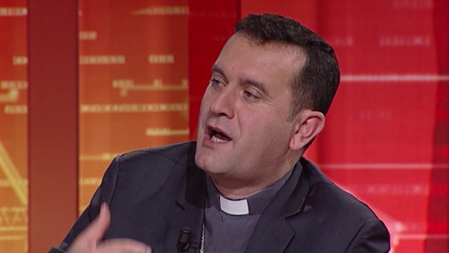Ora News - Dom Gjergji: Dhurata makina luksoze? Shqipëria nuk mund t'ia lejojë vetes