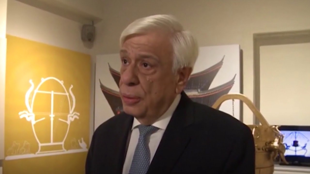 Ora News - Nënshtetësinë shqiptare për Janullatos ia kërkoi Kotzias-Bushatit në Kretë