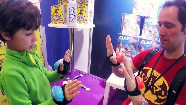 JEU - L'OREILLE INFERNALE vs CLAP THE LIGHT - JEU DE SOCIÉTÉ en FAMILLE - Démo Jouets