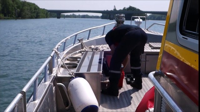 L'Arar : le nouveau bateau des pompiers de Mâcon pour sécuriser la Saône