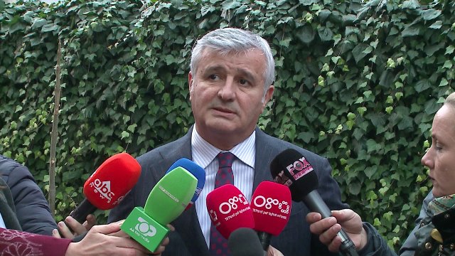 ZHBLLOKOHET PASAPORTA E TAHIRIT, APELI RREZON PROKURORINE, IA KTHEN ISH MINISTRIT TE BRENDSHEM LAJM