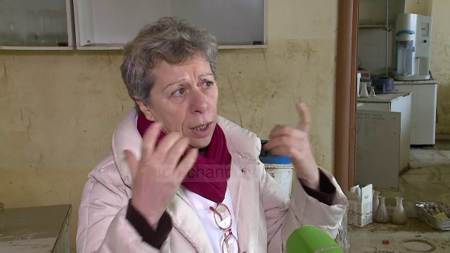Përmbytet Laboratori i Tokës - Top Channel Albania - News - Lajme