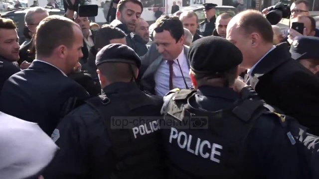 Lirohen Albin Kurti dhe Donika Kadaj Bujupi - Top Channel Albania - News - Lajme