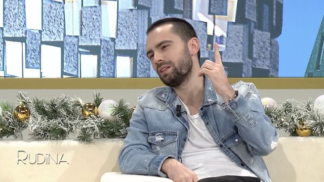 Rudina/ Besnik Qaka tregon momentin kur mesoi se do behet baba: Mbeta pa tekst (05.01.2018)