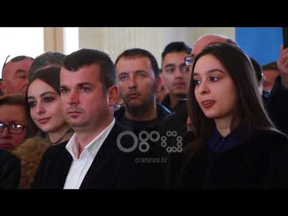 Ora News -   Fier, Basha: Për mbrojtjen e Tahirit, Rama behet kryeprokuror e gjyqtar