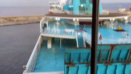 Un commandant de la SNCM force le passage et détruit son navire