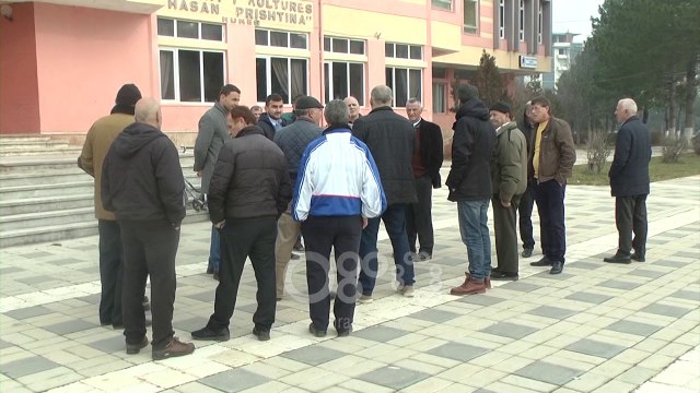 Ora News - U përmbytën nga Fierza, banorët parlajmërojnë revoltë nëse nuk dëmshpërblehen