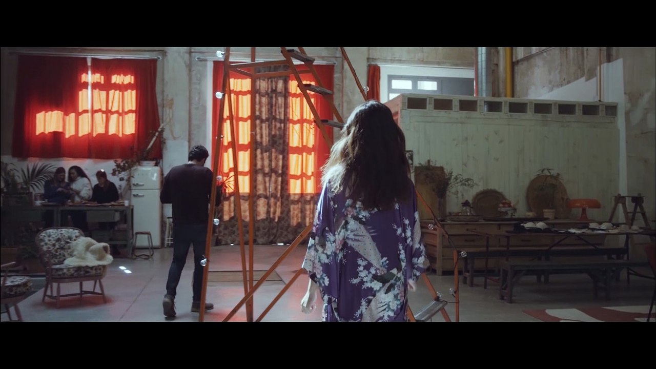 Rossy de Palma dirige a Hiba Abouk en "Commen tu t'appelles"