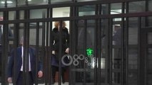 Ora News - Ambasadorja Vlahutin 50 minuta në zyrën e kryeprokurores Marku