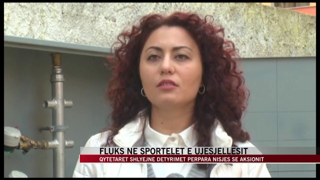 Fluks në sportelet e ujësjellësit për faturat - News, Lajme - Vizion Plus
