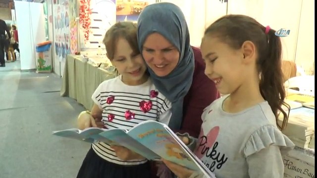 Okuma-Yazma Öğrendi, İlk İşi Kitap Yazmak Oldu