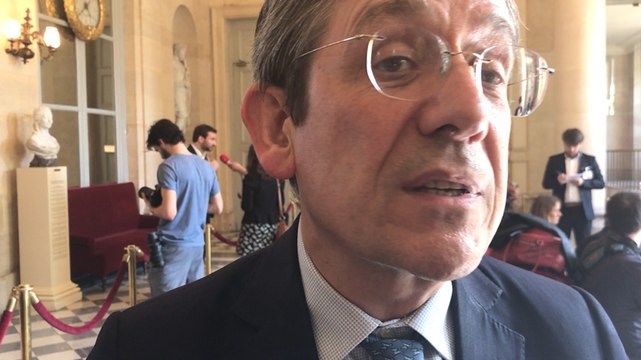 Comment noter le travail du député selon Charles de Courson (UDI , Marne)