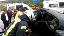 Karabük Hafif Ticari Araç ile Otomobil Çarpıştı 3 Yaralı