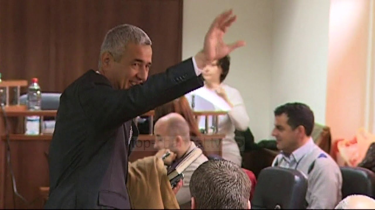 Vritet Oliver Ivanoviç, lideri i serbëve të Kosovës  - Top Channel Albania - News - Lajme