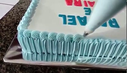Confeitando lindo bolo masculino 