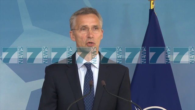 STOLTENBERG NE NJE VIZITE DY DITORE NE SHKUP - News, Lajme - Kanali 11