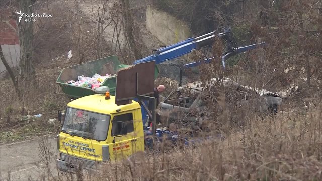 VRASJA E IVANOVIÇ ENDE MISTER, VUÇIÇ PRITET TE VIZITOJE VERIUN E KOSOVES GJATE FUNDJAVES LAJM