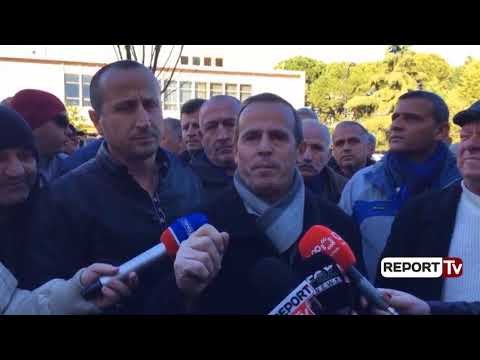 Naftëtarët e ARMO-s vijojnë protestat në Fier, kundër edhe për vendimin e Ahmetajt