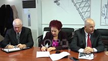 Ora News - Reforma e ujit, zv/ministri Bonati: 6 mijë kontrata të reja në fazën e parë