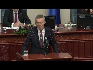 Sekretari i NATO-s vazhdon vizitën në Shkup