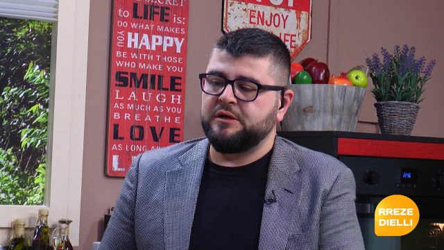 Report Tv - Rreze Dielli, Te gatuajme me Zonjen Tefta 18 Janar 2018 Pjesa 2