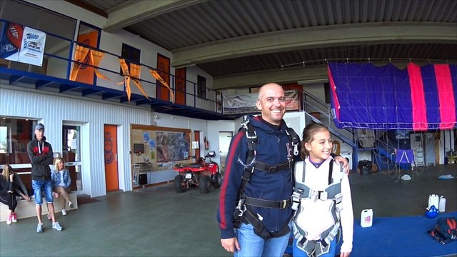 Loane - Saut en tandem à 4000m (Tallard)