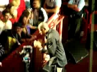 Crazy In Love - Deja Vu (ft Jay-Z) (Live @ Albert Hall)