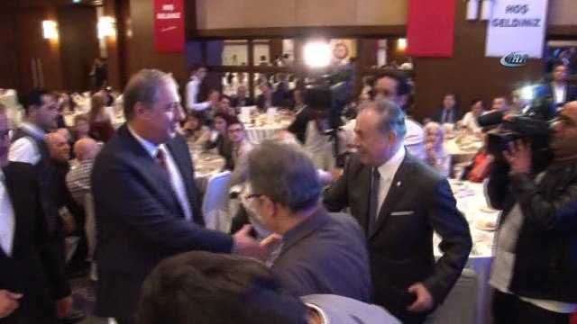 Sancaktepe Belediyesi, İlyas Tüfekçi ve Erhan Önal için gece düzenledi