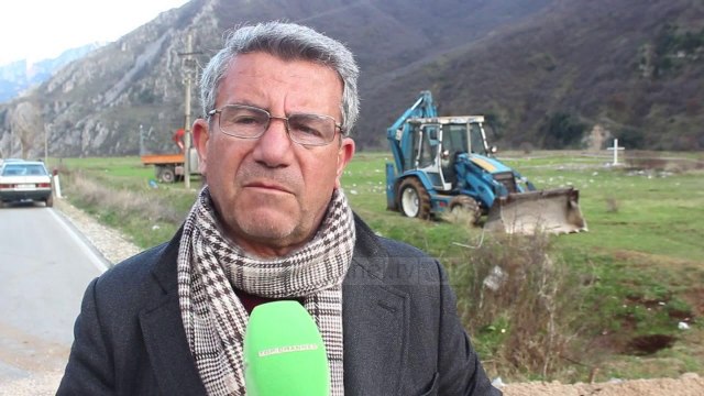 Eshtrat e ushtarëve grekë - Top Channel Albania - News - Lajme